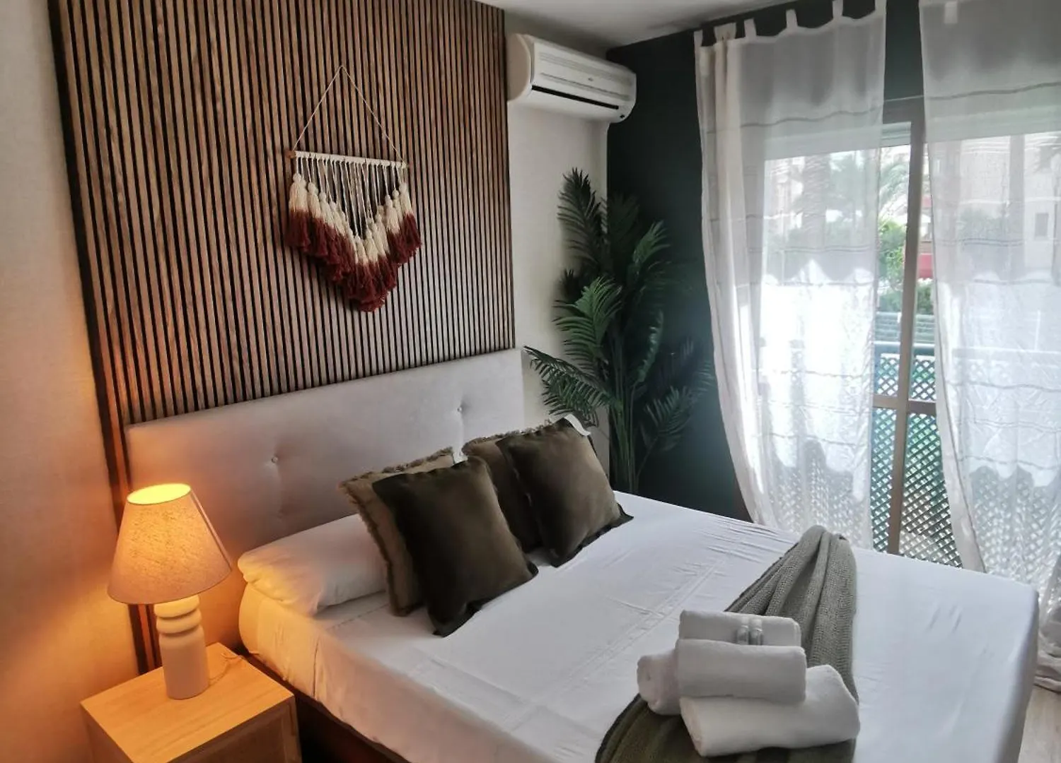 El Palmeral En Aguadulce Apto Para 4 Personas Con Ac, Wifi Y Piscina 0*, Aguadulce (Almeria)